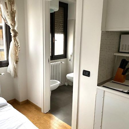 Comfy Studio Near The Central Station Милано Екстериор снимка