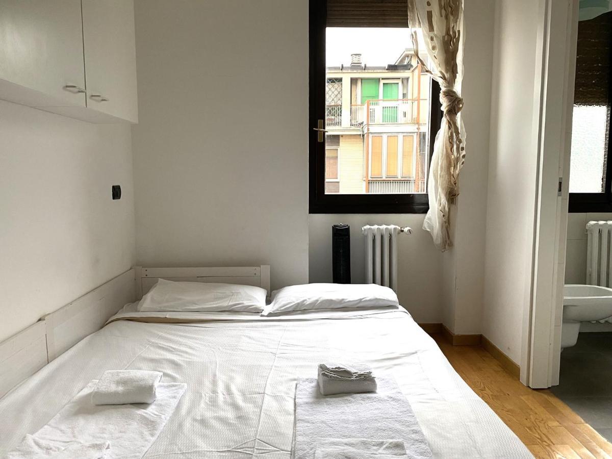 Comfy Studio Near The Central Station Милано Екстериор снимка